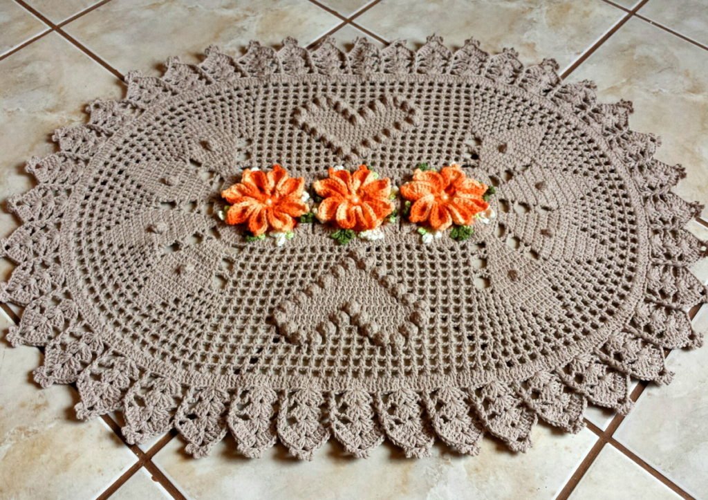 Bico de crochê para tapete oval