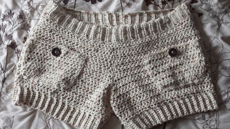 short de crochê