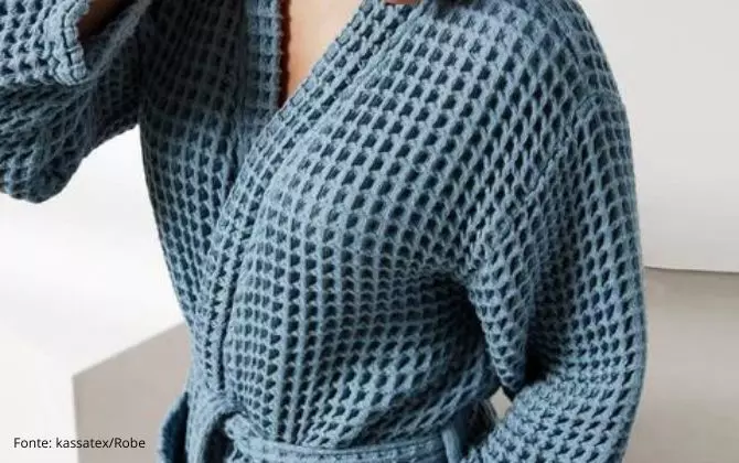 Roupão de banho de crochê