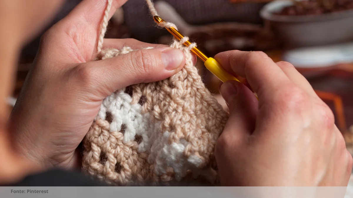 como fazer coração de crochê