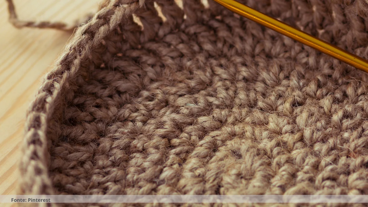 blusas de crochê coloridas