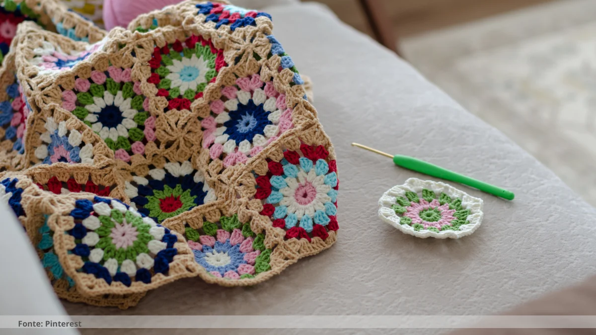 tapete de crochê fácil e econômico oval