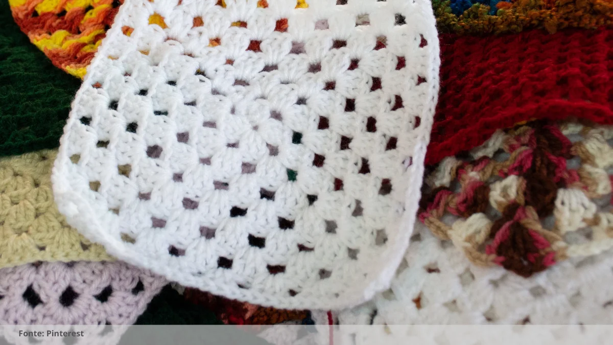 cropped de croche infantil