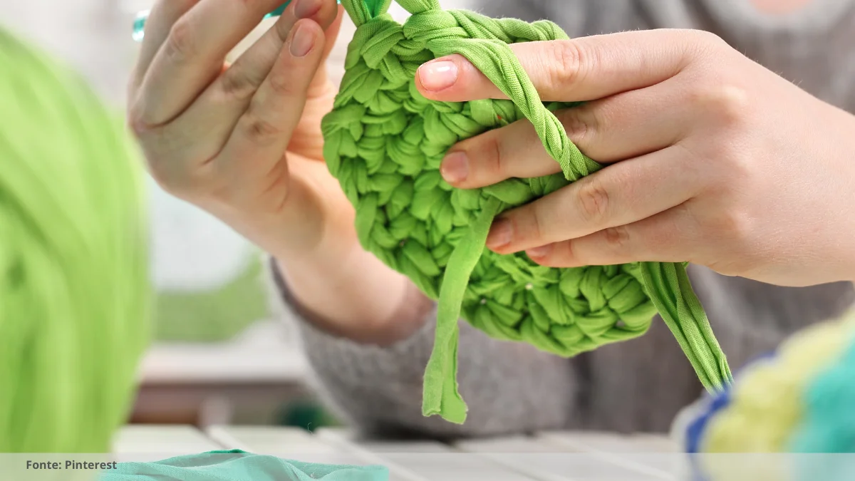 como fazer puxa saco de crochê