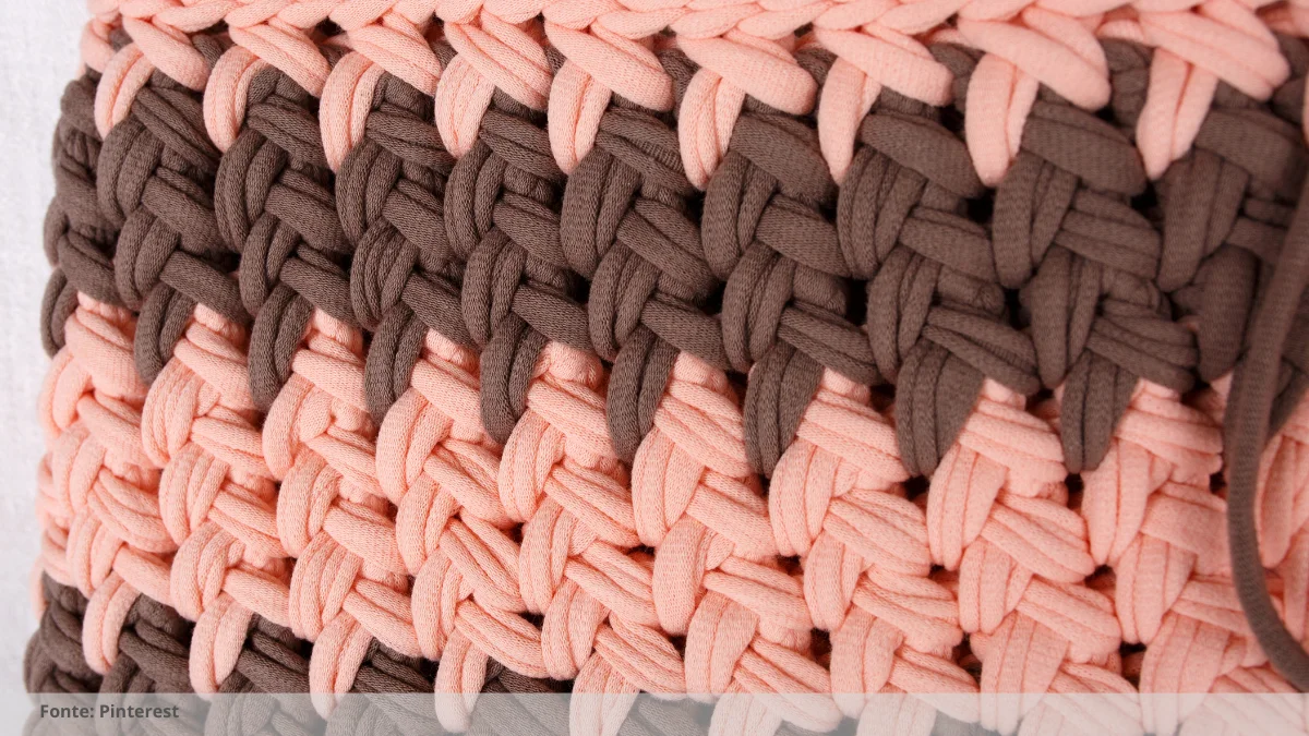 como fazer bolsas de crochê