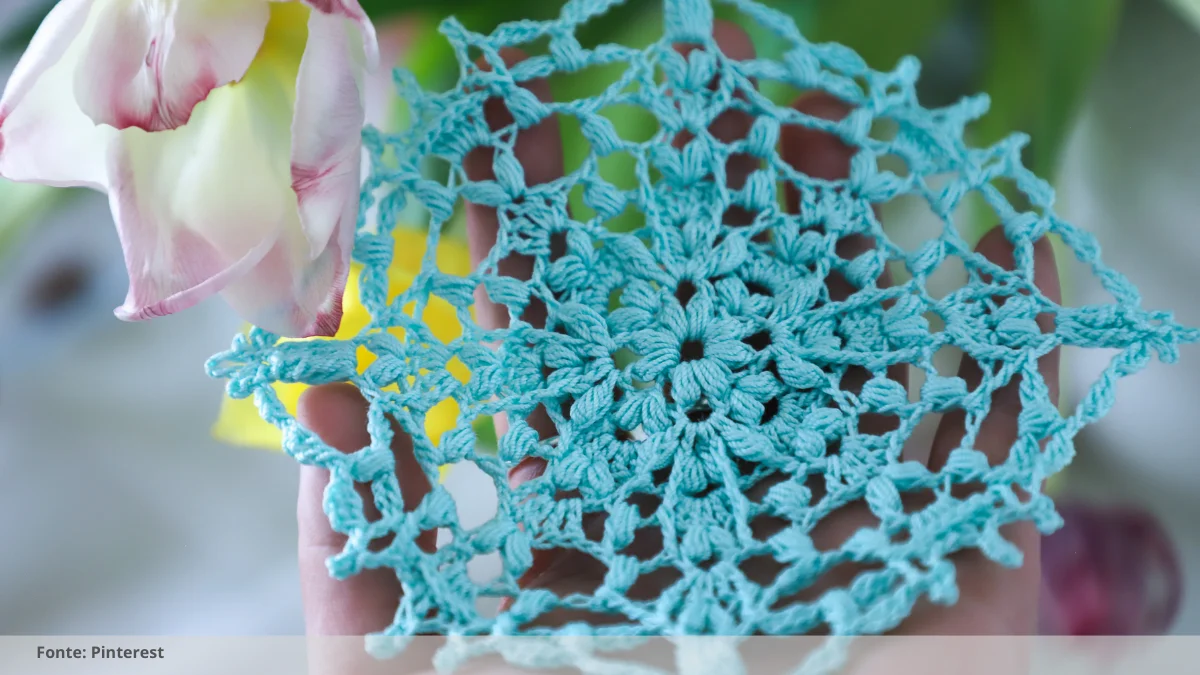 flor em croche para aplicação