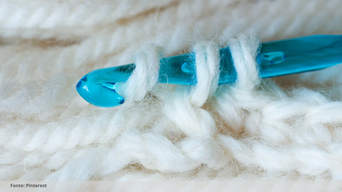 como fazer shorts de crochê