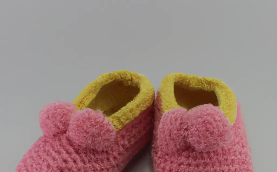 sapatinho de crochê