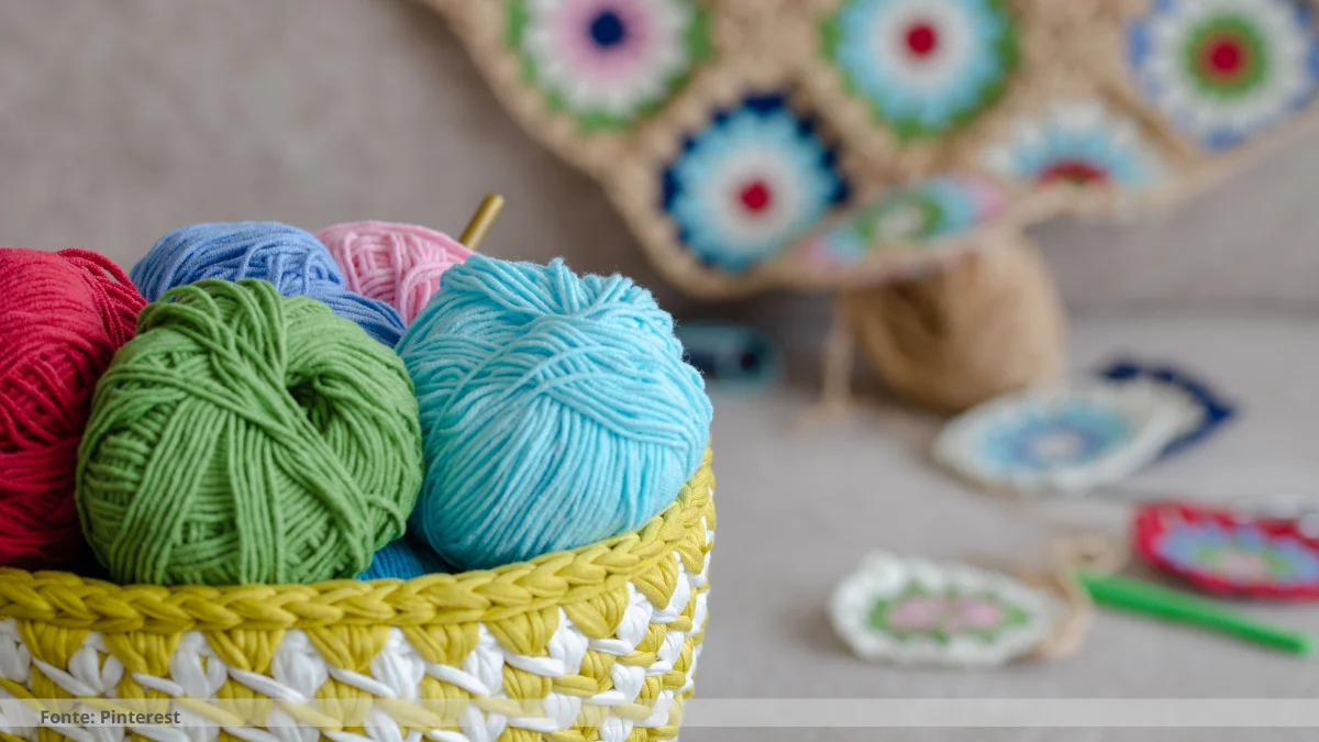 como fazer capa de almofada de crochê