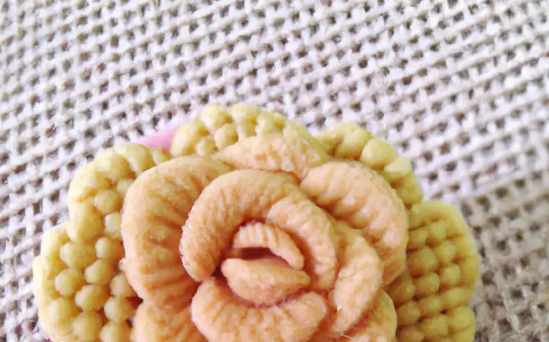 Bico de crochê pequeno