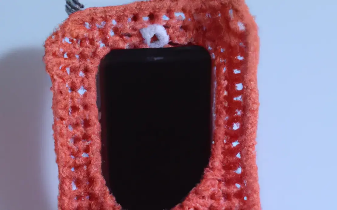 Bolsinha de crochê para celular Bolsinha de crochê para celular