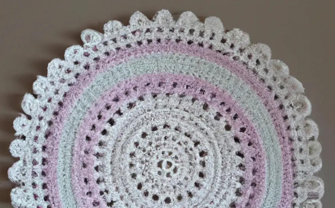 Pano de crochê redondo